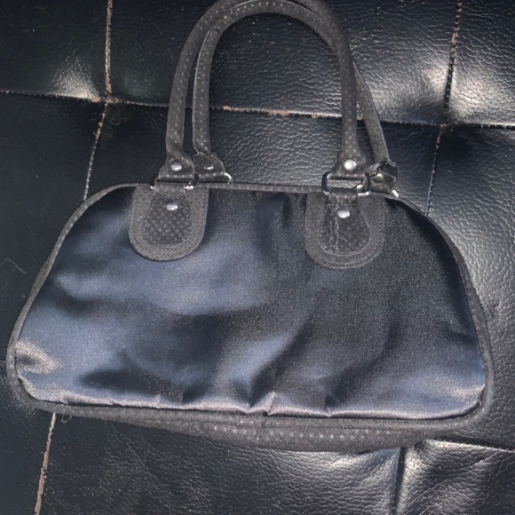 Black vintage fila purse - Picture 2 of 3